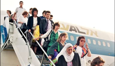 How One Million Russian Immigrants Revitalized Israel