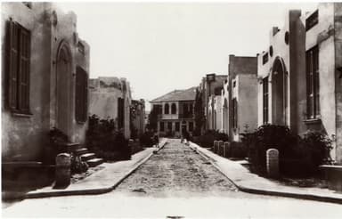 The Mythography of Tel Aviv